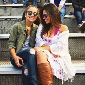 Meet your Posher, Gabriela